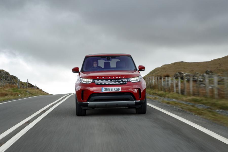  Land Rover Discovery HSE 2017 года  (UK) (фото 27 из 40)